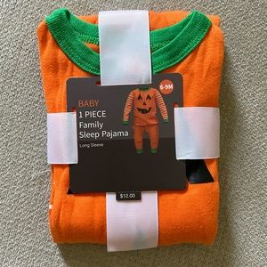 Halloween pajamas (6-9 mo)